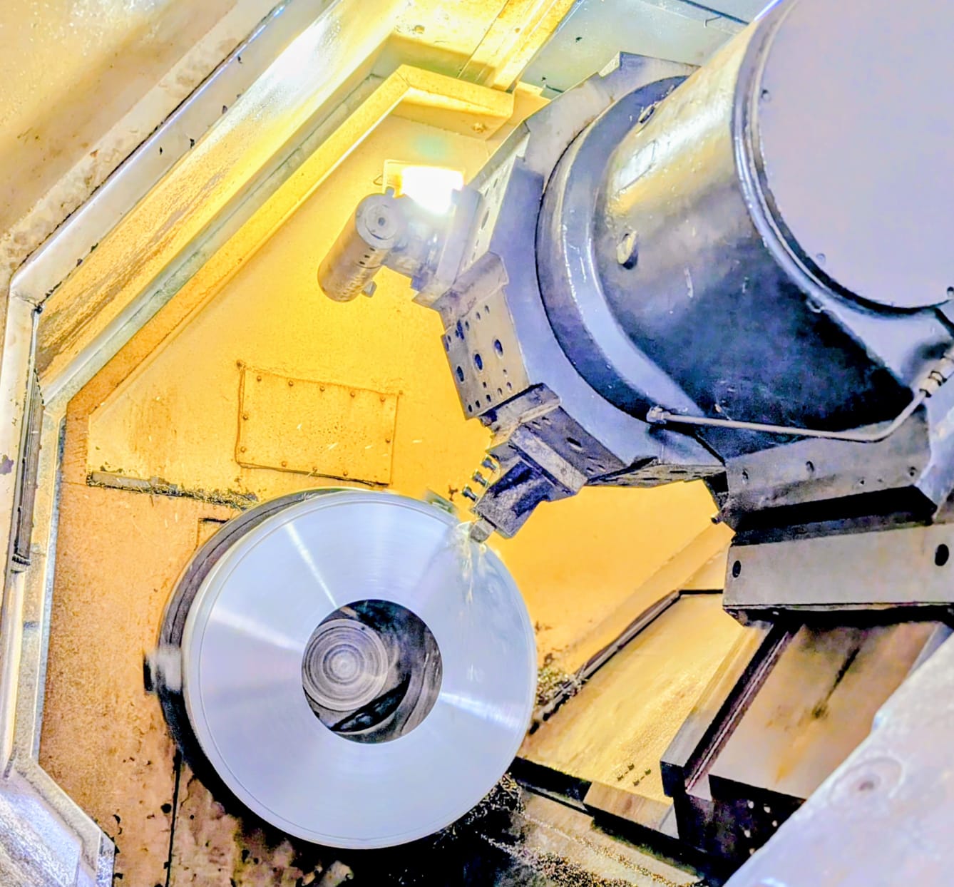 Large diameter VTL